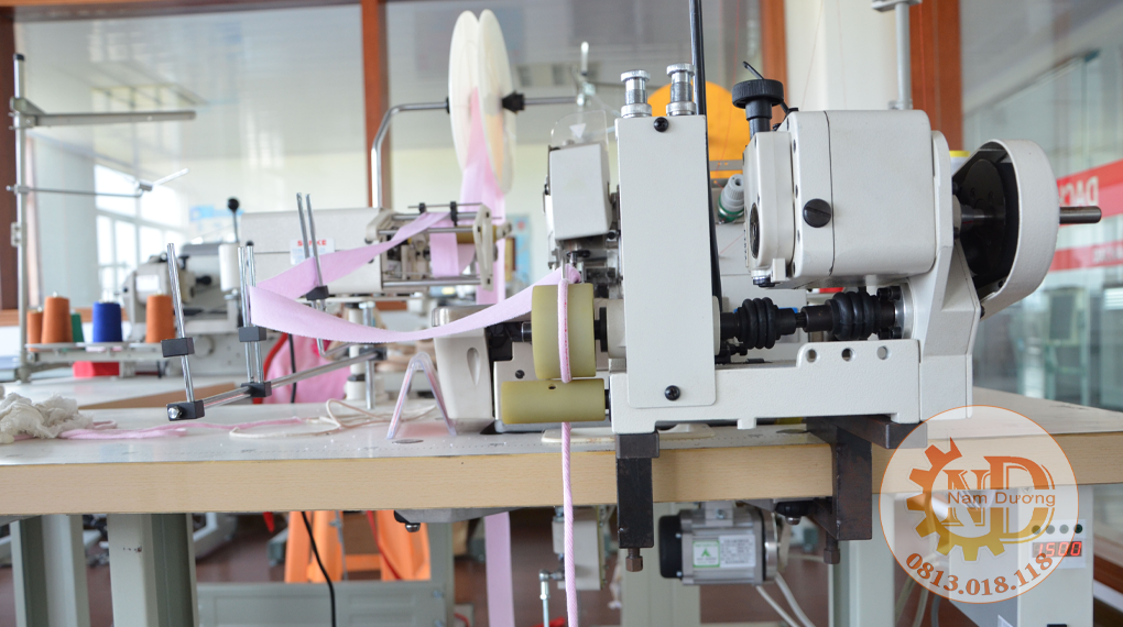 hình thực tế bộ trợ lực lộn dây thun máy vắt sổ