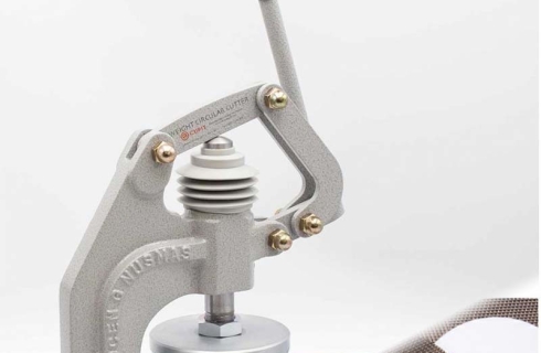 Tận dụng Sức Mạnh Của Máy Cắt Vải Mẫu Dạng Dao Tròn Trong Ngành Dệt May