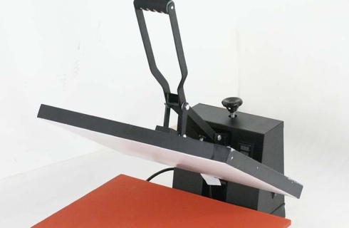 Máy in logo nhiệt tại điện máy Nam Dương