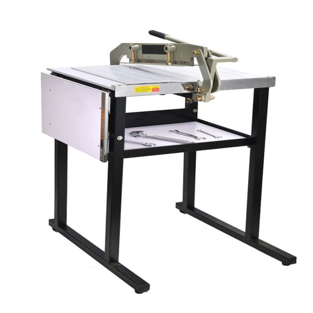 Máy cắt vải mẫu dạng răng lưỡi dao 50 cm